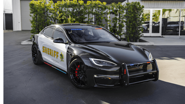 Tesla Model S Plaid: A Game-Changer for Police Departments Tesla Model S Plaid: A Game-Changer for Police Departments
