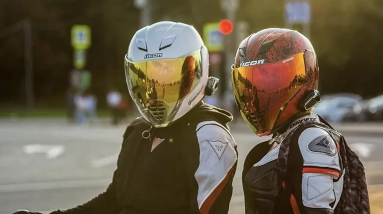 are motorcycle helmet visors universal, do visors fit all helmets,